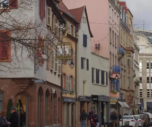 Margot - Hyper Centre *